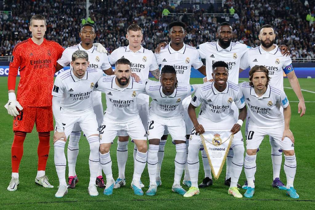 皇马欧冠征途：逆风前行，誓破魔咒